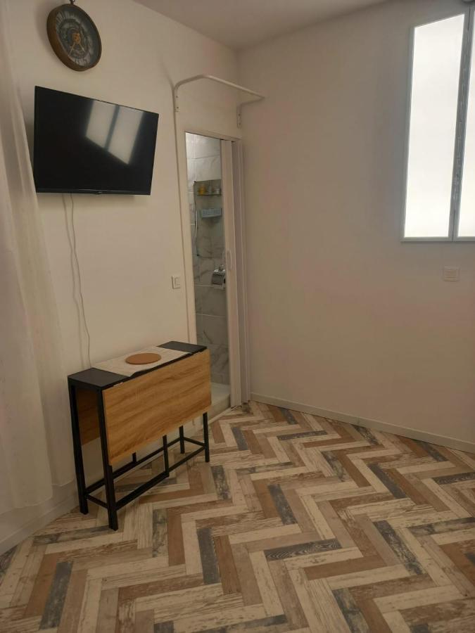Tres Joli Petit Studio Aux Portes Paris Ivry-sur-Seine Eksteriør bilde